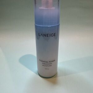 LANEIGE Essential Power Emulsion Moisture
